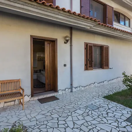 Anaelehouserooms Ltb Pensionat