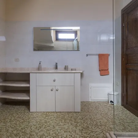 Anaelehouserooms Ltb 4* Arborea