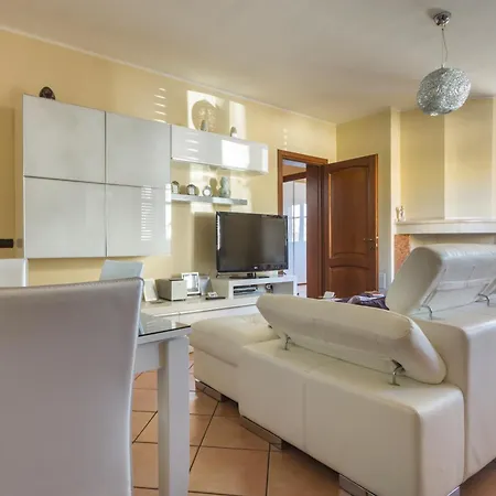 Anaelehouserooms Ltb 4*